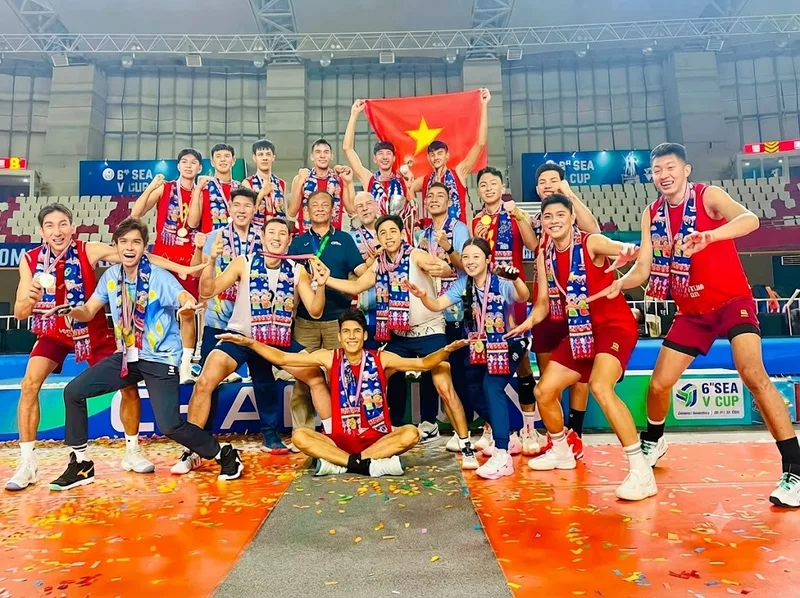SEA V Cup 2026 khép lại với hai chặng giàu biến động, trong đó tuyển bóng chuyền nam Việt Nam tạo dấu ấn bằng chức vô địch lịch sử tại Jakarta.